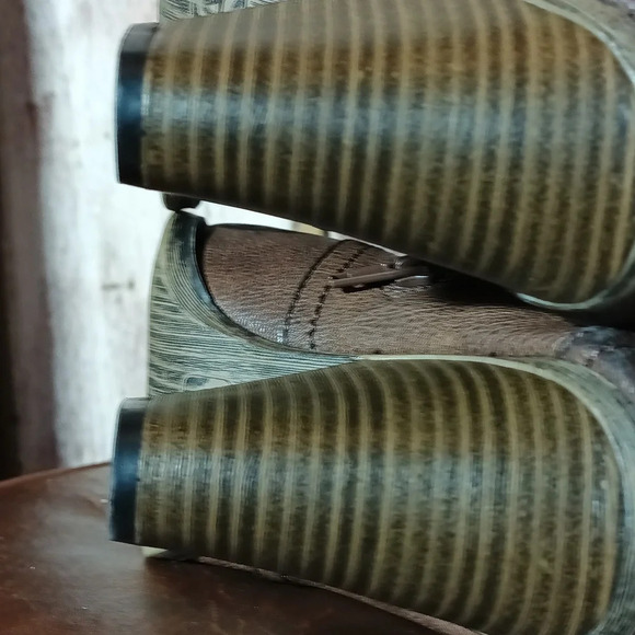 Mia Farris chocolate zip bootie with decorative buckle 2" heel 6.5 - Picture 6 of 9